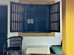 Granpas Inn - Hotel Bougainvillea