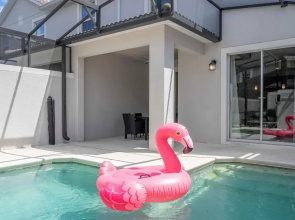 Stunning 4Bd With Pool At Storey Lake Resort 4821