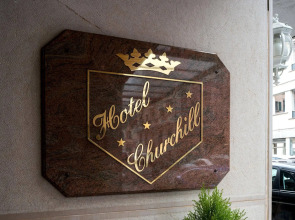 Hotel Churchill