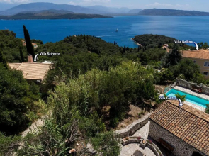 Scirocco And Folitsa Villas