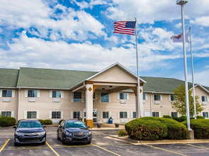 Quality Inn & Suites Dixon near I-88