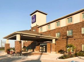 Sleep Inn & Suites