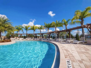 Spacious 4Bd Disney Dream With Resort Access at Lucaya 3210