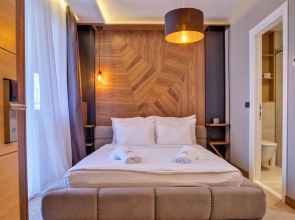 Black Pearl Luxury Suites