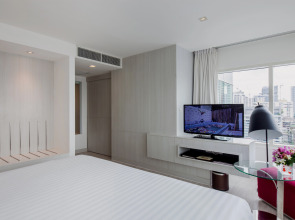 Centara Watergate Pavilion Hotel Bangkok