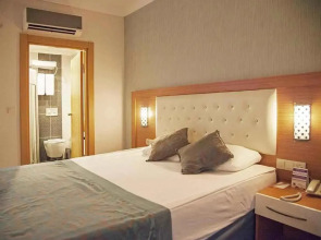 Side Win Hotel & Spa