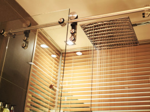 Le Germain Hotel Maple Leaf Square