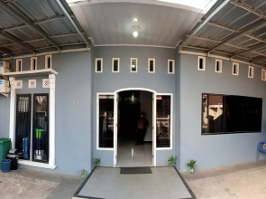 Amira Guest House Syariah RedPartner