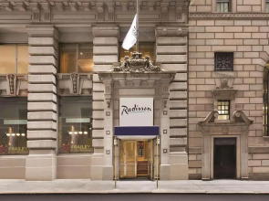 Radisson Hotel New York Wall Street