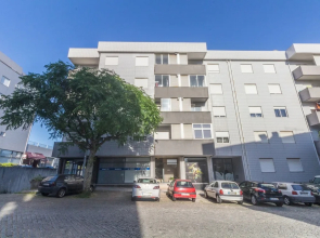 House and People - Quinta da Armada