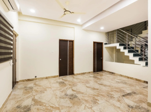 OYO 46252 Hotel Yuvan