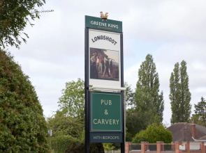 The Longshoot Hotel by Greene King Inns
