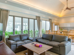 Areeca Pool Villa
