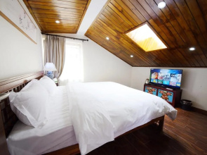 Dali Six Dynasties Hostel