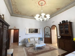 Tuscan Palace - Buratti Apartment