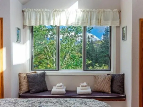 Silverpick Lodge
