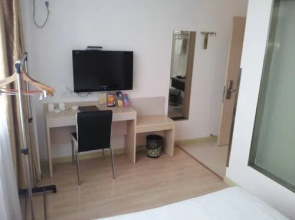 Super 8 Hotel Zhenjiang Ding Mao Qiao
