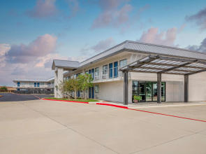 Motel 6 Euless, TX - Dallas