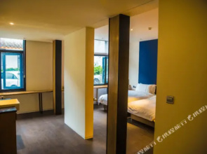 Xichang Shuxia Hotel