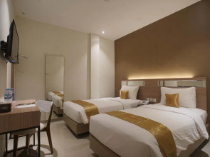 Triizz Hotel