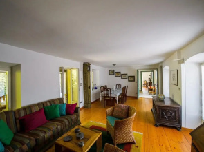 Il Motto Villa With big Garden and Lake View