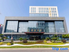 Runxi Hotel