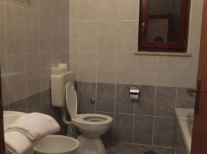 Peaceful House Only 900m From the sea With Swimming Pool, Bbq, Wifi, Airco