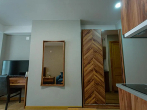 Didveli Gallery B-110