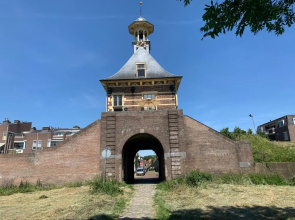 Gorinchem, spacious house, terrace at the water