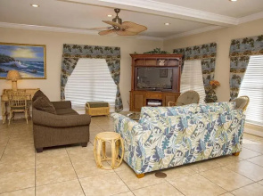 Palms Beach House Side West