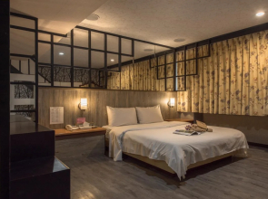 Shanghai Hotel