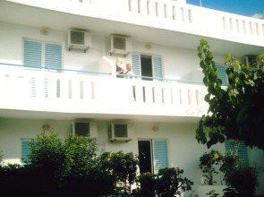 Julia Apartments