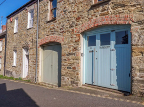 3 The Old Cornstore