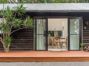 Your Luxury Escape - Little Farm Cottage 1