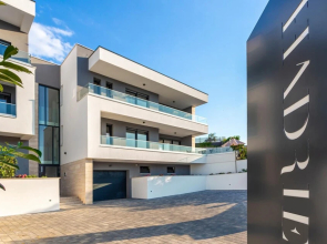 Beautiful Apartment in Malinska With Outdoor Swimming Pool, Wifi and 3 Bedrooms