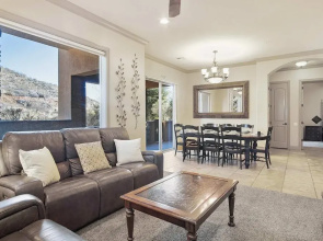Sierra Sky Patio w/ Fireplace