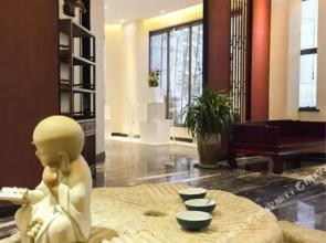 Hanshou Meibao Guifei Hotel (Longzhu Lake Park Wanda Plaza Branch)