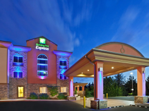 Holiday Inn Express Portland South-Lake Oswego by IHG