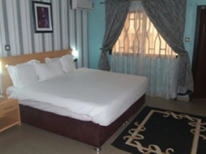 Jasmines Place and Suites
