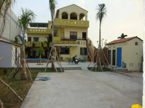 Oasis Hotel