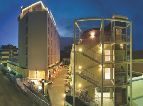 Residence Continental Resort