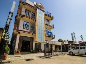 Hotel Gomti Residency