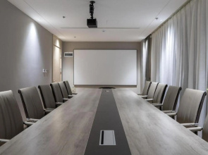 Heqing Ruyi Hotel