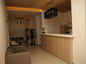 Niriides Beach Hotel