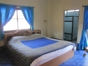 Krachang Yai Guesthouse