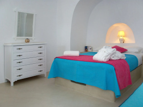 Thirea Suites & Studios - Adults Only