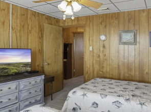 Island 26 2 Bedroom Condo