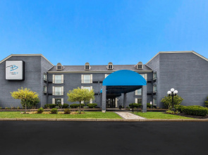 The Blu Hotel Blue Ash Cincinnati, an Ascend Collection Hotel