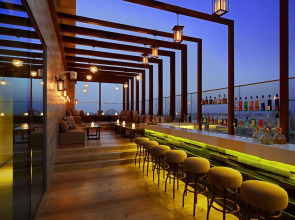 Отель Aloft Palm Jumeirah