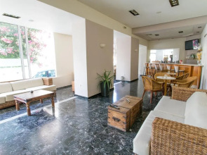 City Plus Rhodes Hotel